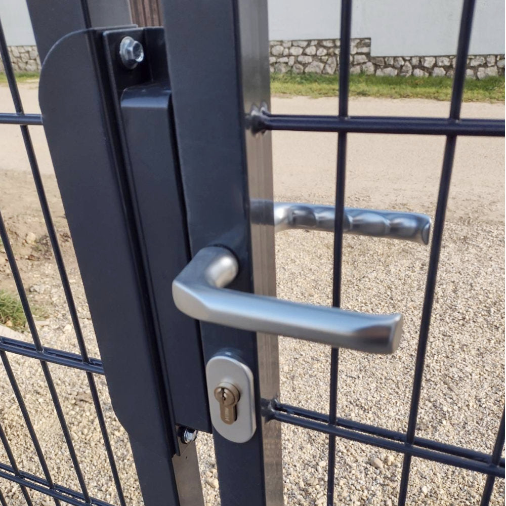 Flügeltor "BASIC" 2-flügelig inkl. Steher / LW: 400 cm